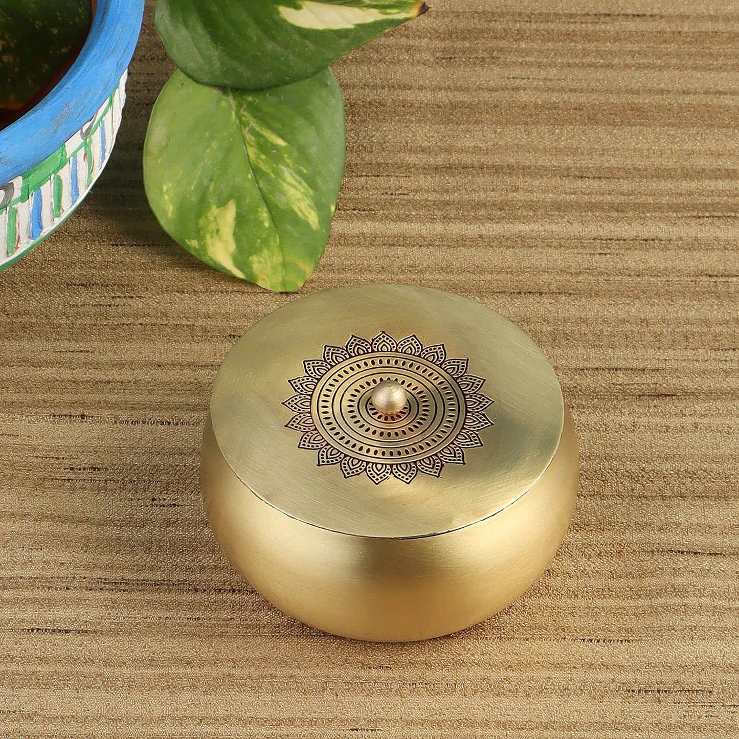 Dohar Brass Trinket box (Maroon)