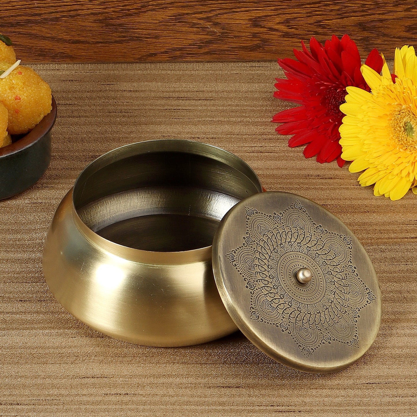 Dohar Brass Flat base Jar (Gold & Antique)