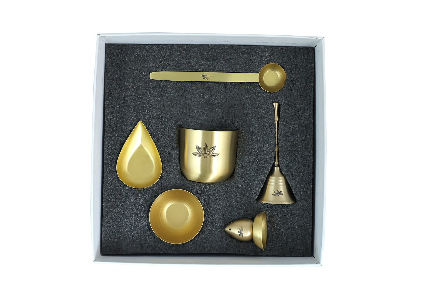 Nakshikathaa Lotus Brass Pooja Thaali Set (Gold & Antique)