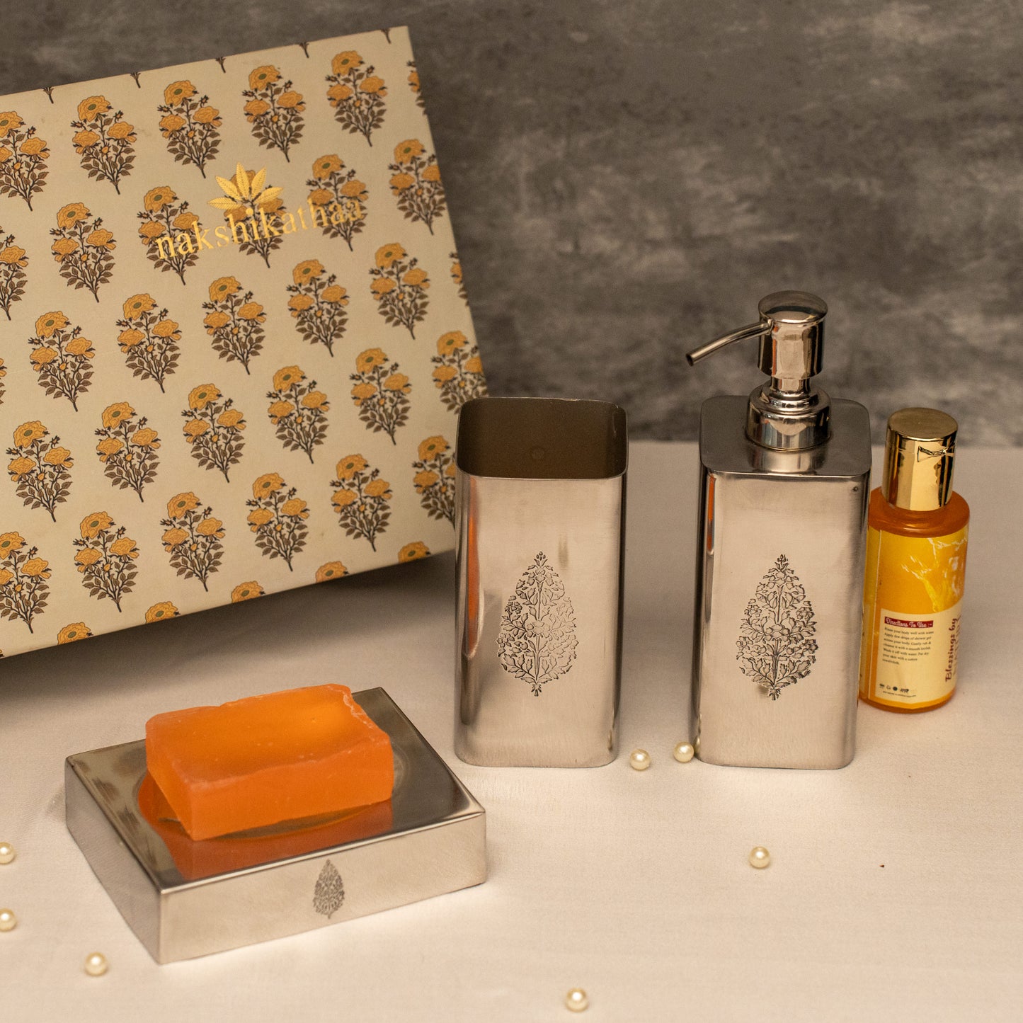 Chinar Steel Bath set with Dispenser, Tooth Brush holder and Soap dish