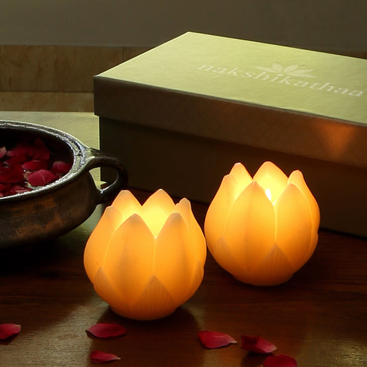 Lotus Candle votive- Set of 2 (Ivory White)